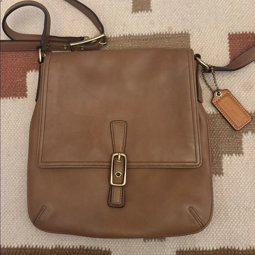 Coach Crossbody Tan Brown Leather E23-9592 Y2K bag - Picture 1 of 12